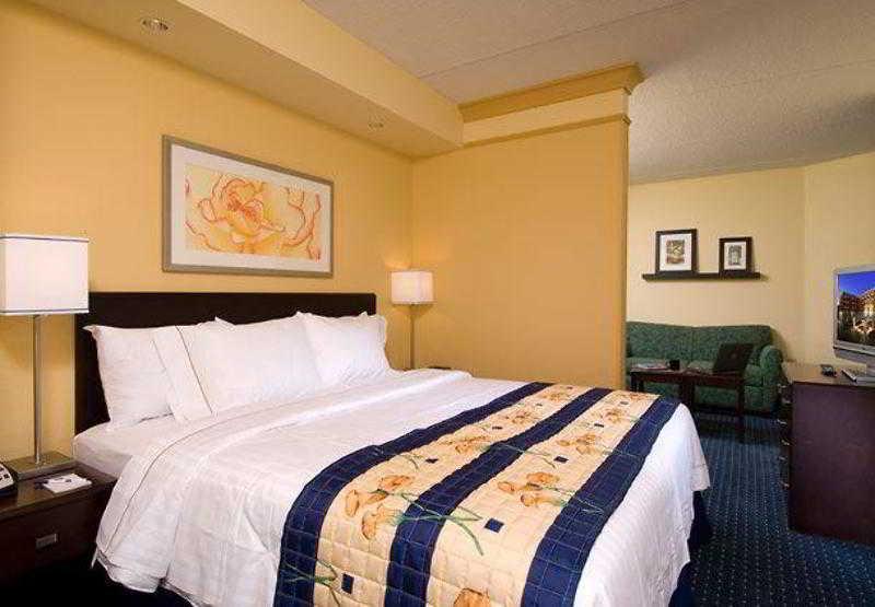 Springhill Suites Norfolk Old Dominion University Exteriér fotografie