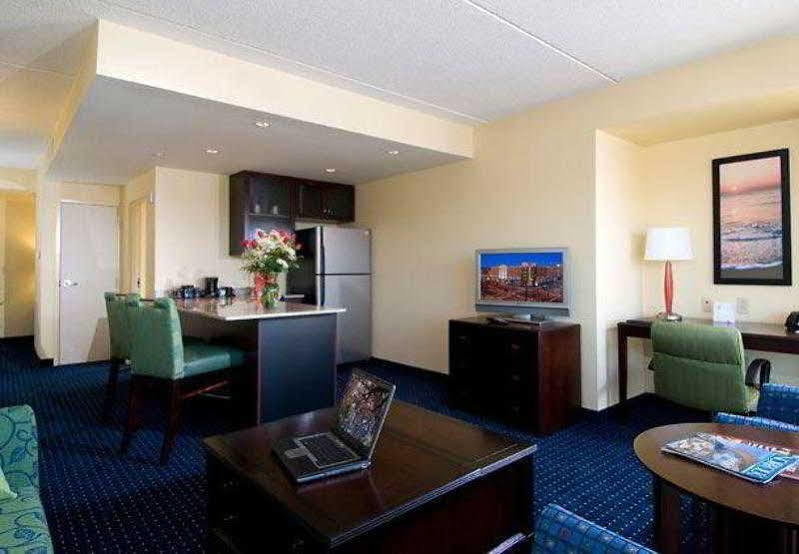 Springhill Suites Norfolk Old Dominion University Exteriér fotografie